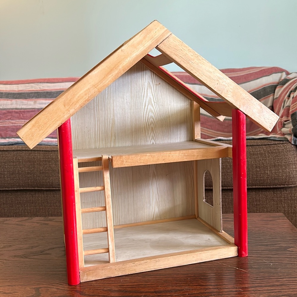 Adorable Vintage Wooden Doll House